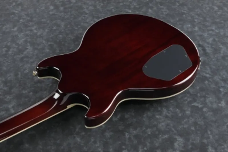 Ibanez AR520HFM-VLS. El-Gitar